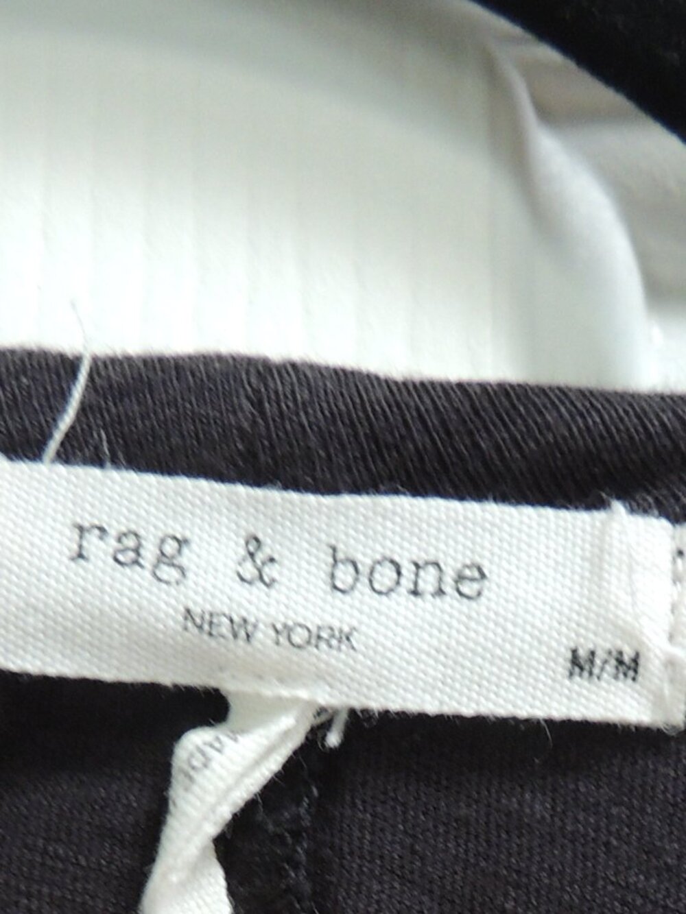 rag & bone Black Tee T-Shirt M/M - Picture 4 of 4
